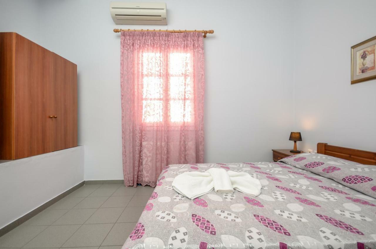 Appartement Naxos House à Naxos City Extérieur photo
